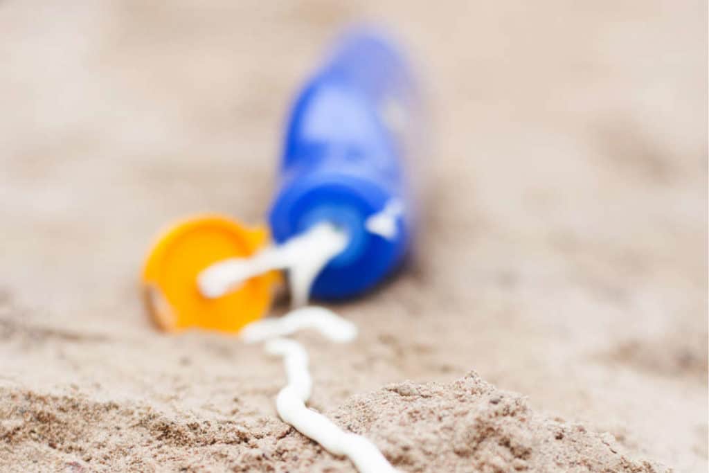 Mistä on tehty: Aurinkovoide