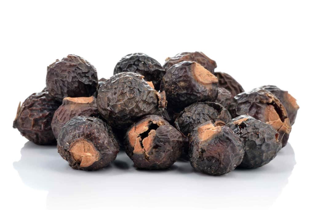 Ekopyykkääjä pulassa: Pesupähkinät eivät auta