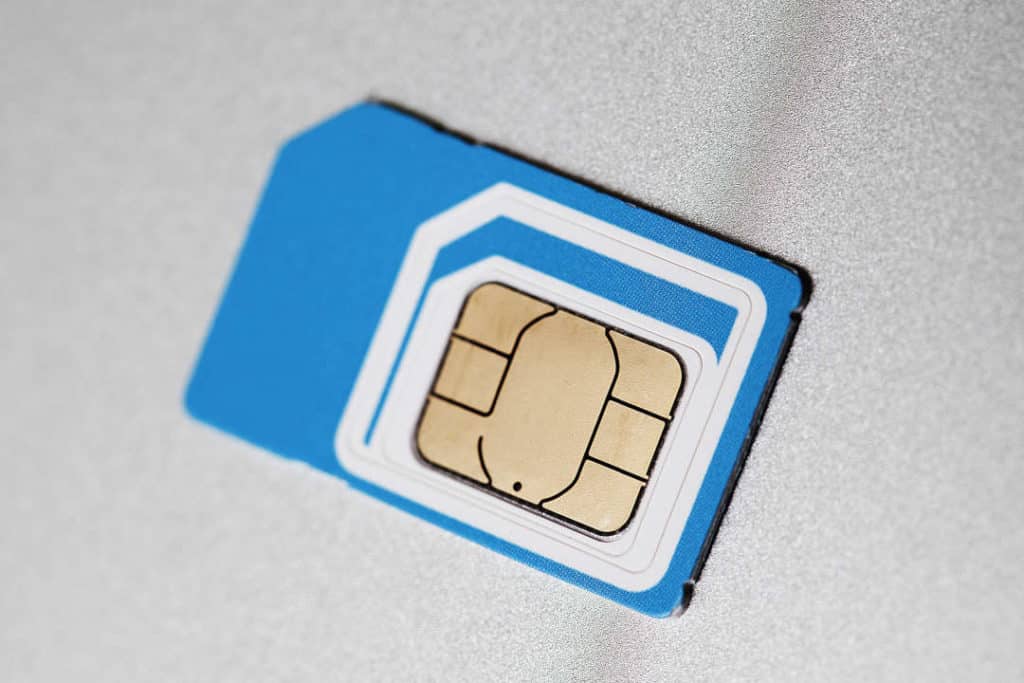 Mistä on tehty: SIM-kortti
