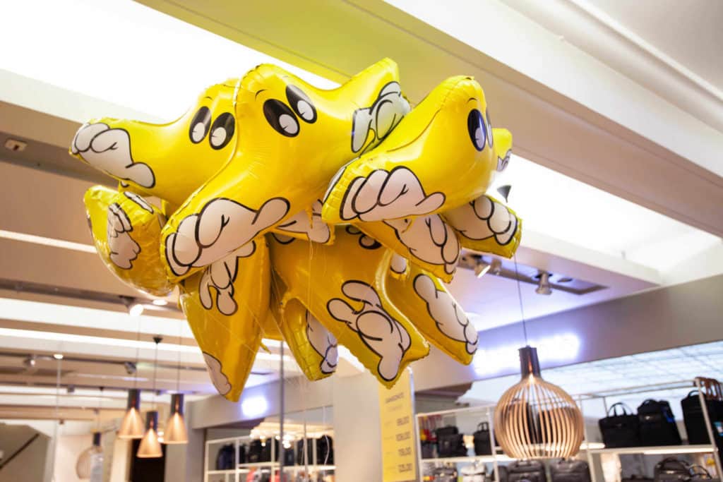 Lukijakysymys: Paljonko Hulluilla päivillä myytiin Berliinin-lentoja?