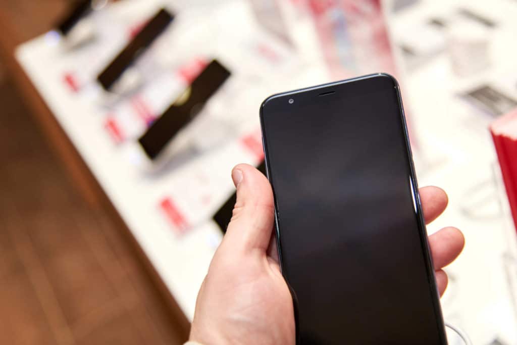 Lukijakysymys: Voinko vaihtaa liittymää uudelleen?