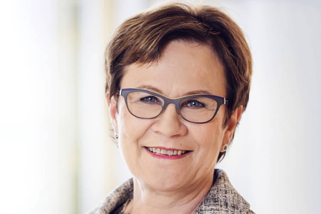 Kuluttaja-asiamies Päivi Hentunen: Tämän vuoksi emme haastaneet Carunaa oikeuteen