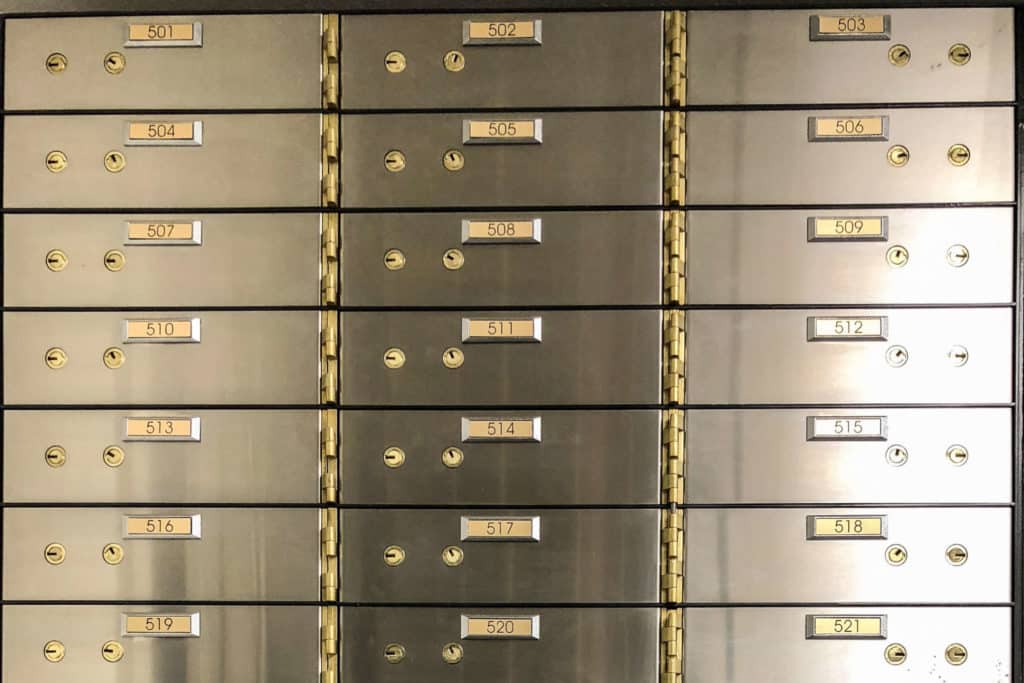 Lukijakysymys: Pitääkö tallelokeron hinnannoususta ilmoittaa asiakkaalle?