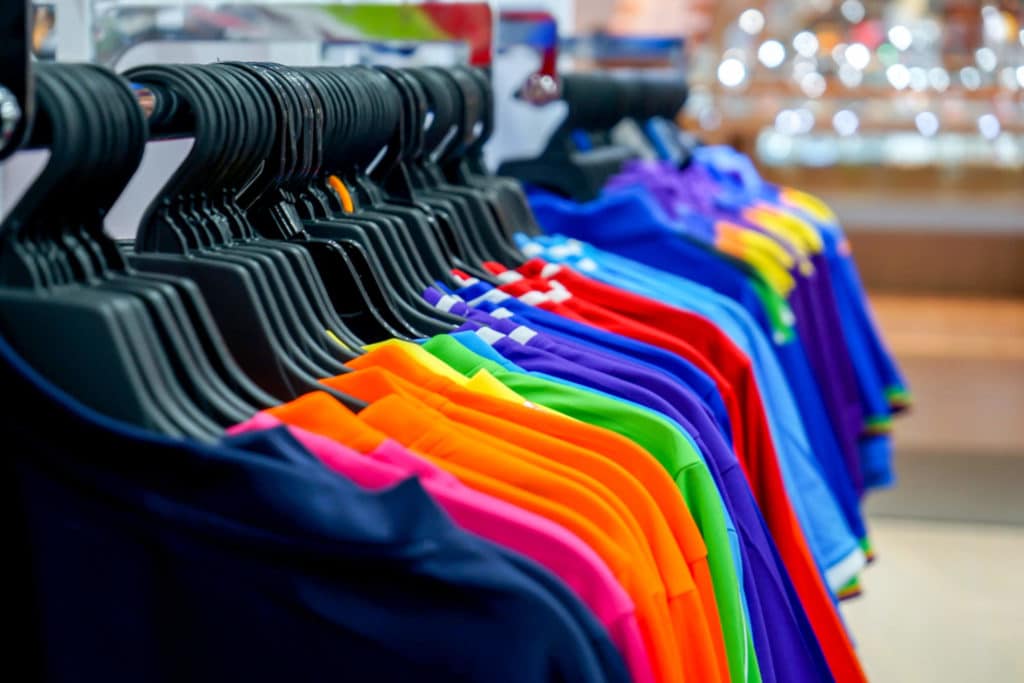 Urheilukauppojen vastuullisuus vertailussa: Intersport paras työolojen valvonnassa