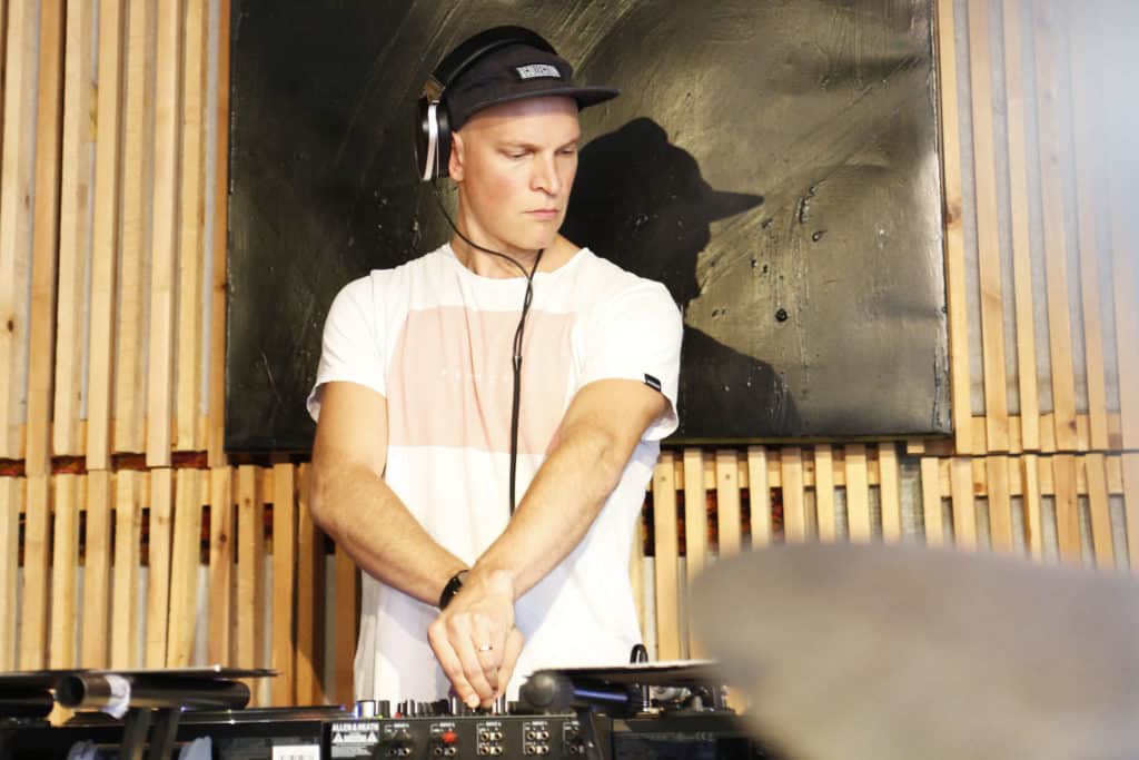 Näyttelijä Riku Nieminen: ostin laatukuulokkeet 