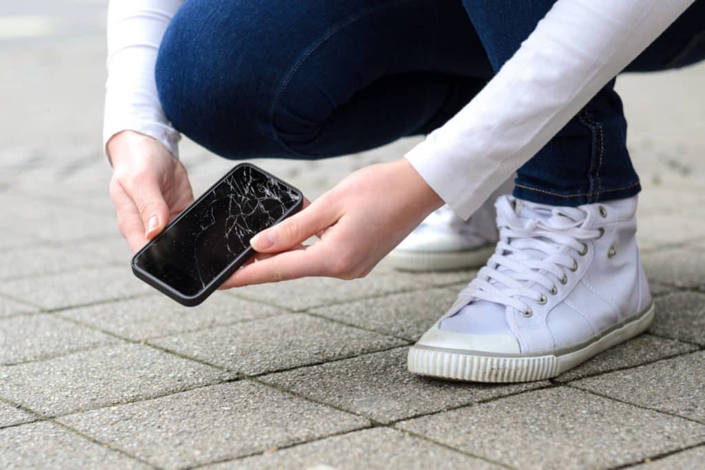 Lukijakysymys: Miksi vakuutus ei korvaa varmuuskopiointia?