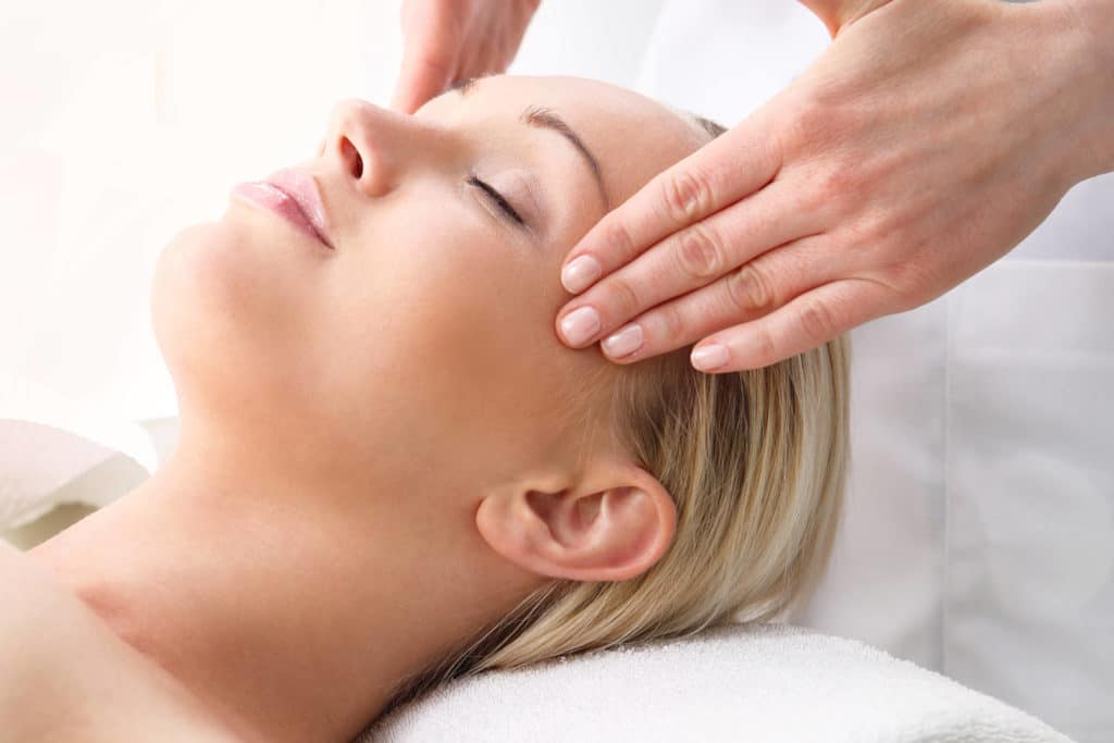 Painostusta kauneusklinikalla