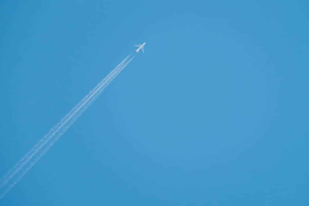 15 vastausta lentämisen ilmastovaikutuksista