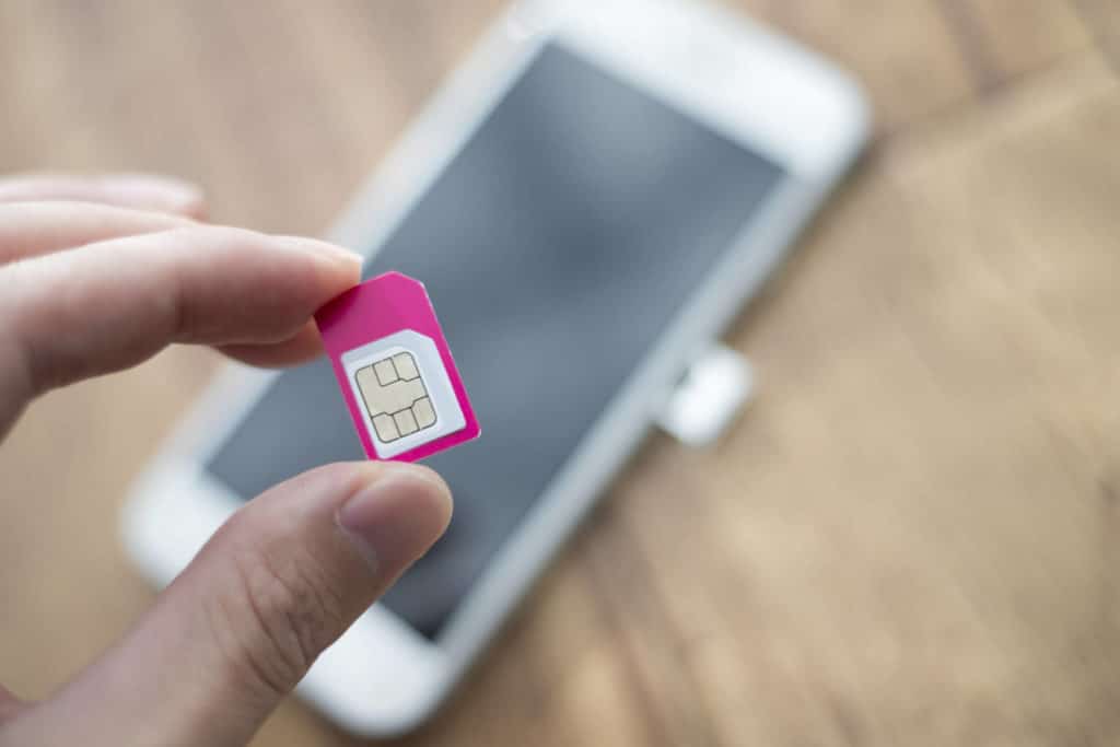 Lukijakysymys: Miksi liittymiä saa markkinoida pitkillä alennuksilla?