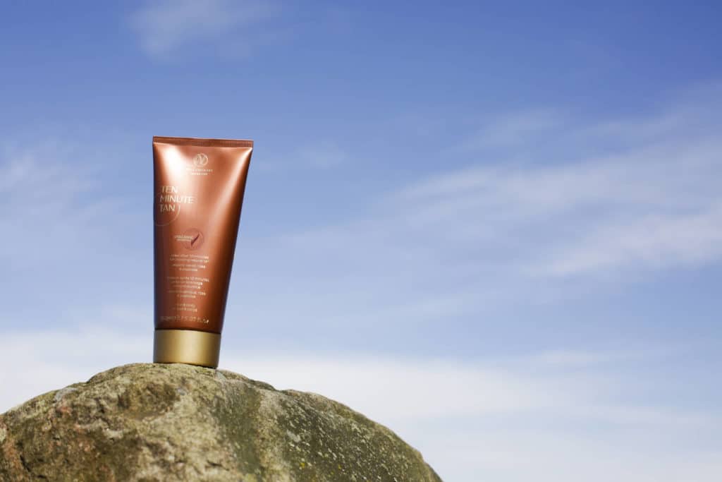 Mistä on tehty: Itseruskettava voide