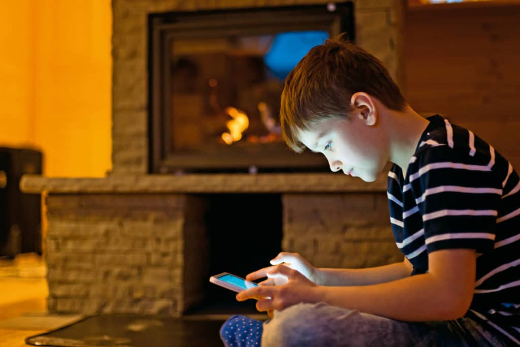 Lukijakysymys: Eikö pelin ikärajaa tarvitse kertoa netissä?