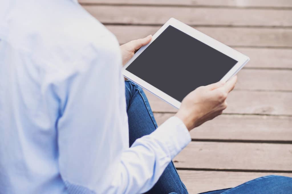 Tuhoaako tabletti näön?