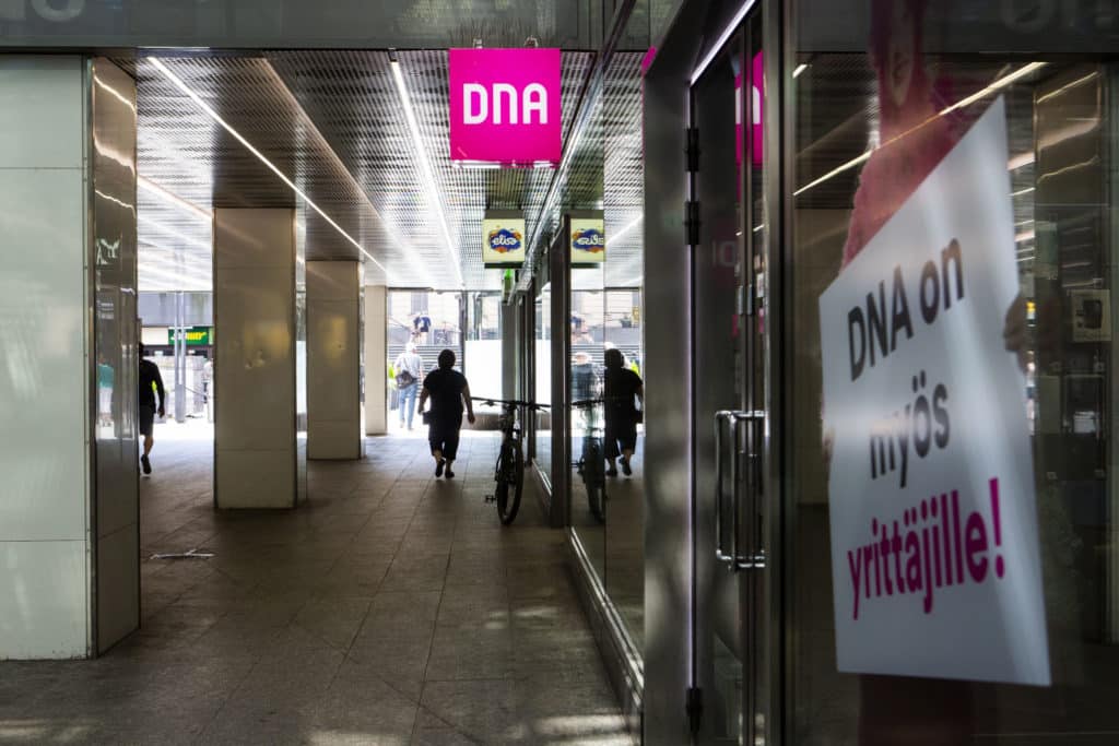 Vanhat ongelmat palasivat liittymiin