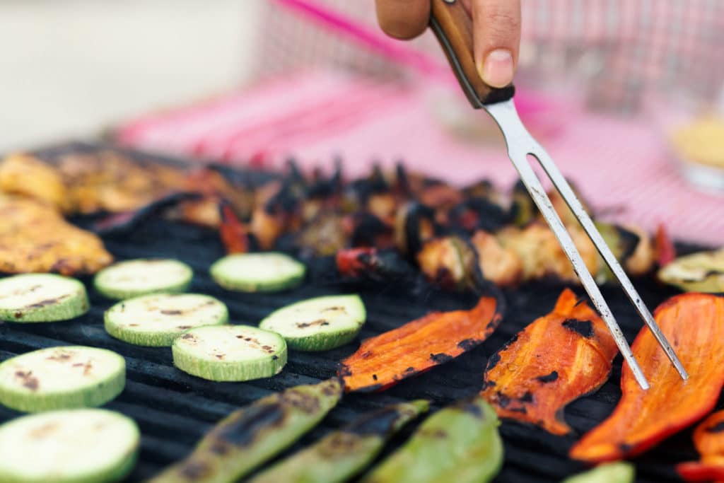 Bauhausin grilli polttaa näpit