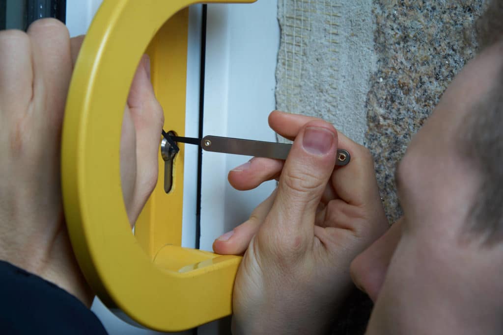 Lukijakysymys: Onko 210 euron lasku minuutin työstä kohtuullinen?