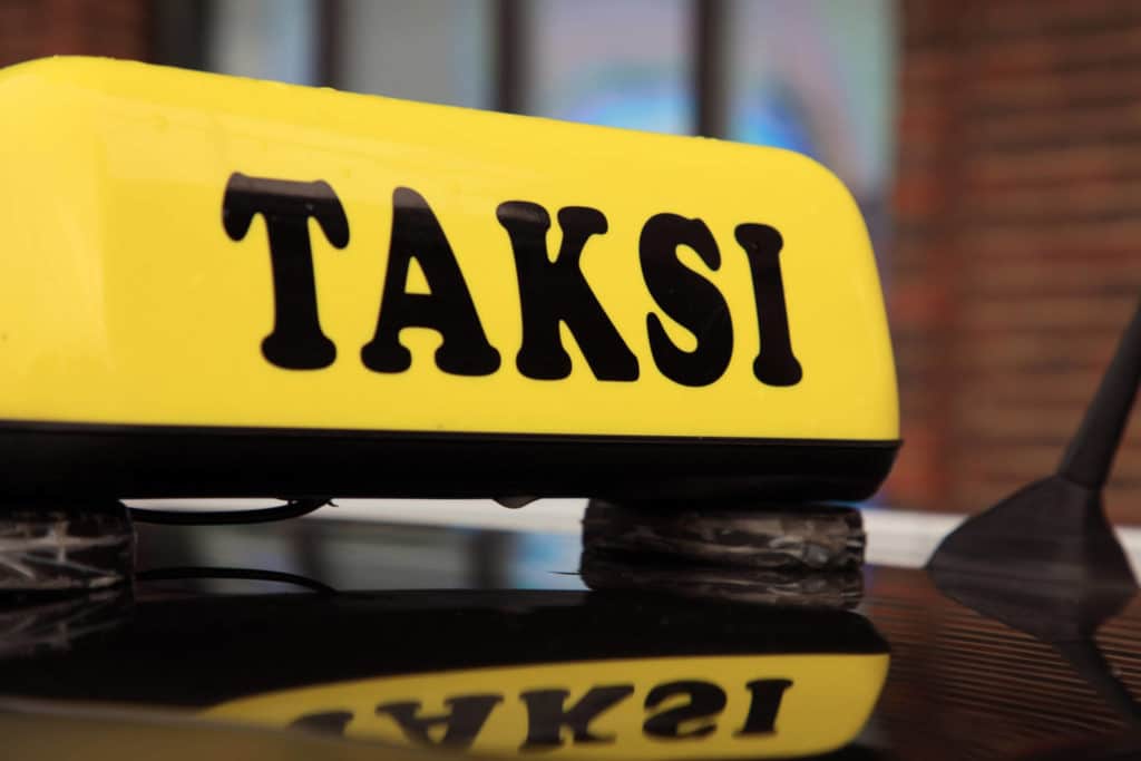 Lukijakysymys: Miksi Lähitaksi lähetti Fixutaxin?