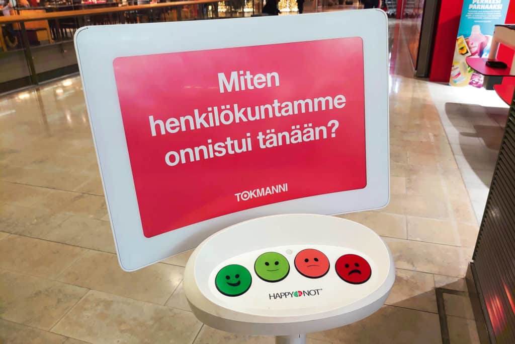 Surunaaman painaminen voi lyhentää kassajonoa