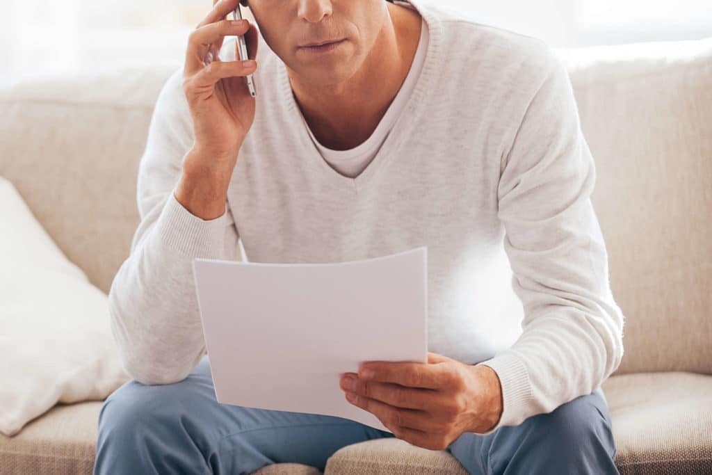 Lukijakysymys: Pitääkö maksullisesta numerosta kertoa?