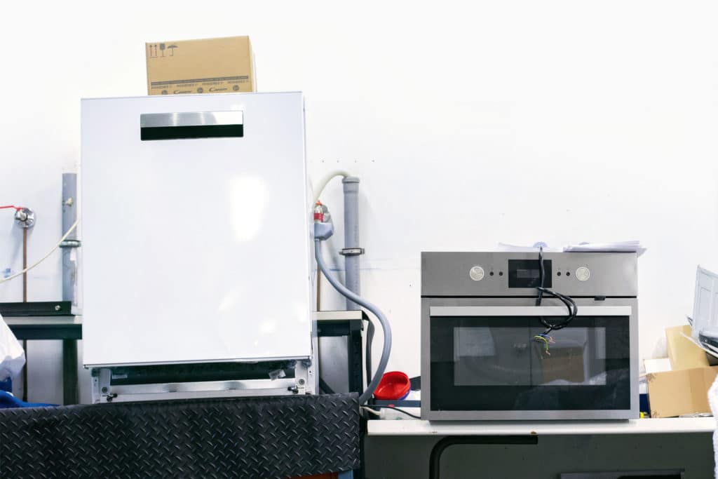 Onko tiskikoneen tai pesukoneen korjaaminen kannattavaa? Otimme selvää