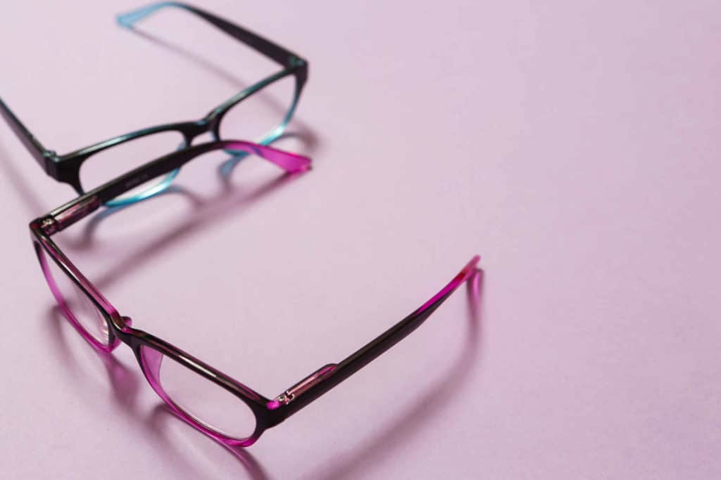 5 kysymystä silmälaseista: Miten markettilasit eroavat kalliista?