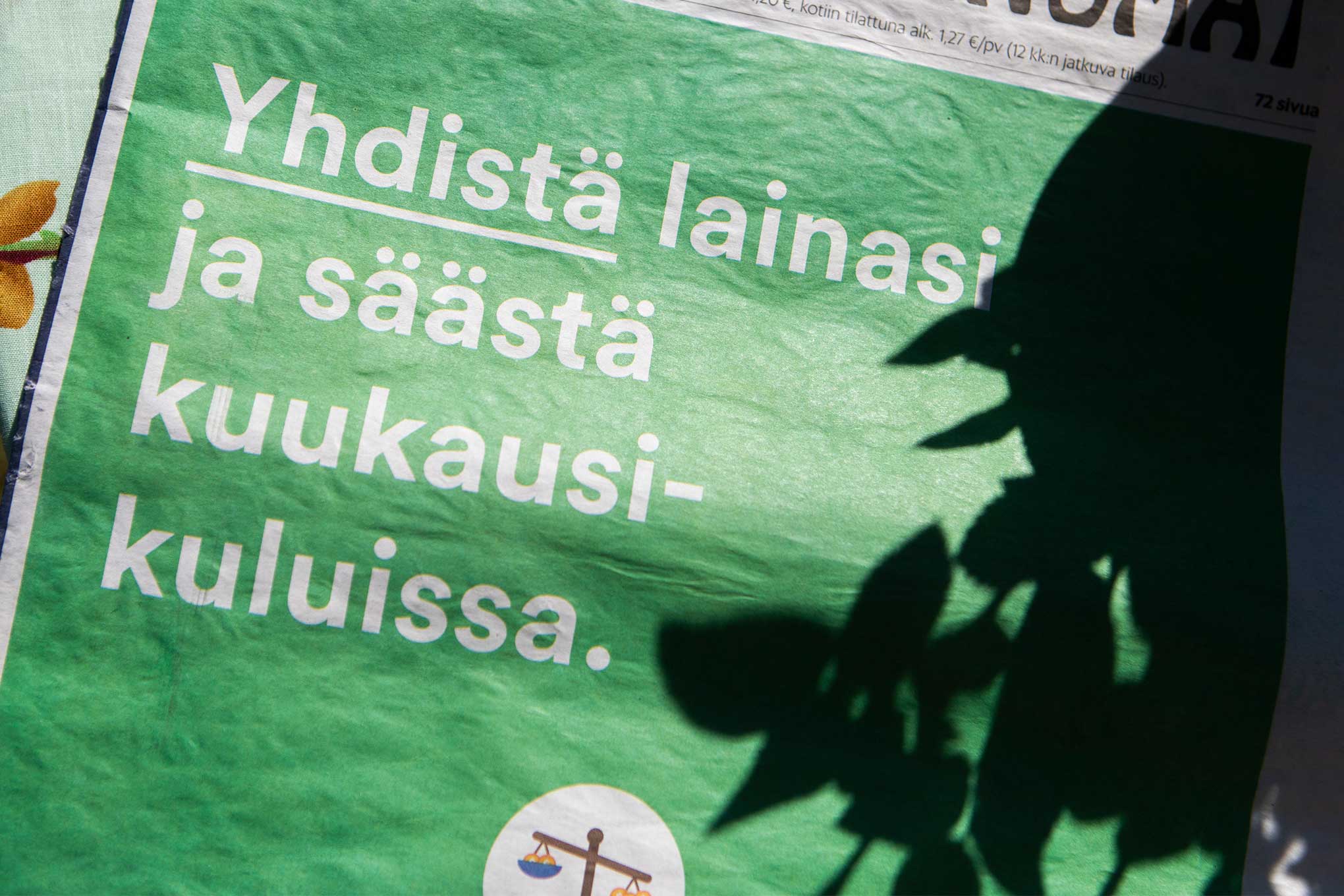 Laina-mainos sanomalehdessä.