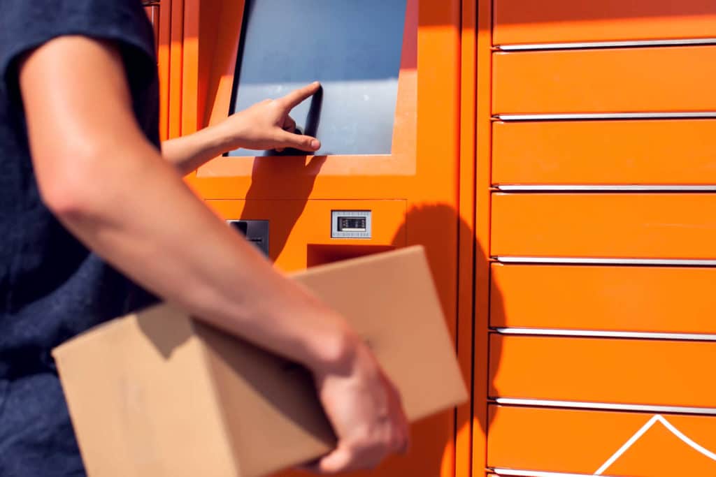 Lukijakysymys: Miksei lähetysautomaatteja löydy netistä?