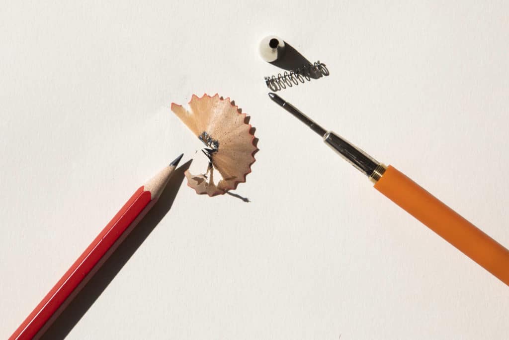 Mistä on tehty: Koululaisten kynät