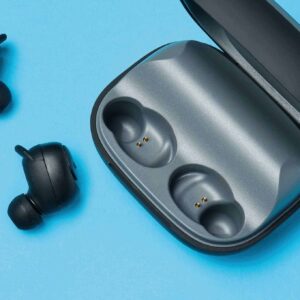 Testi: Täysin langattomat nappikuulokkeet