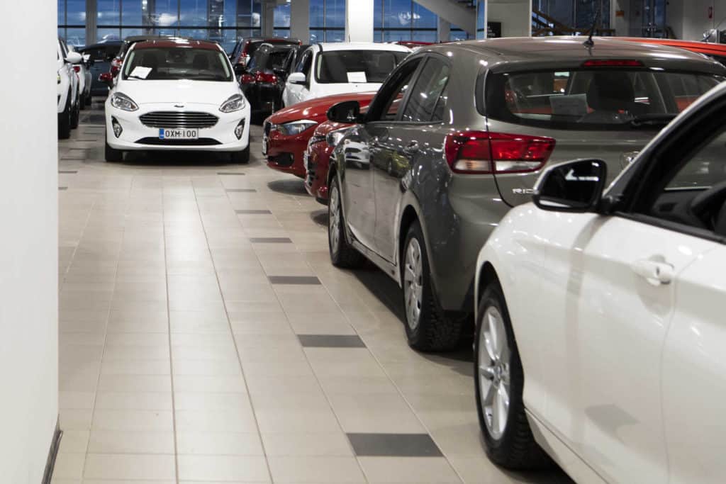 10 kysymystä käytetyistä autoista