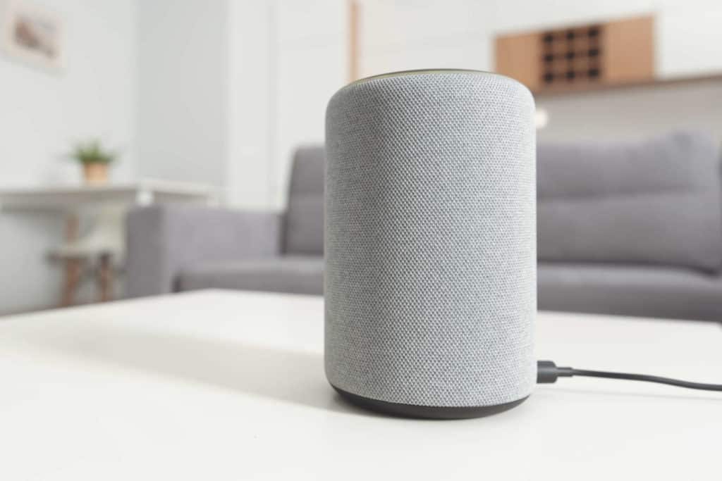 Lukijakysymys: Pitääkö outlet-tuotteessa olla virtajohto?