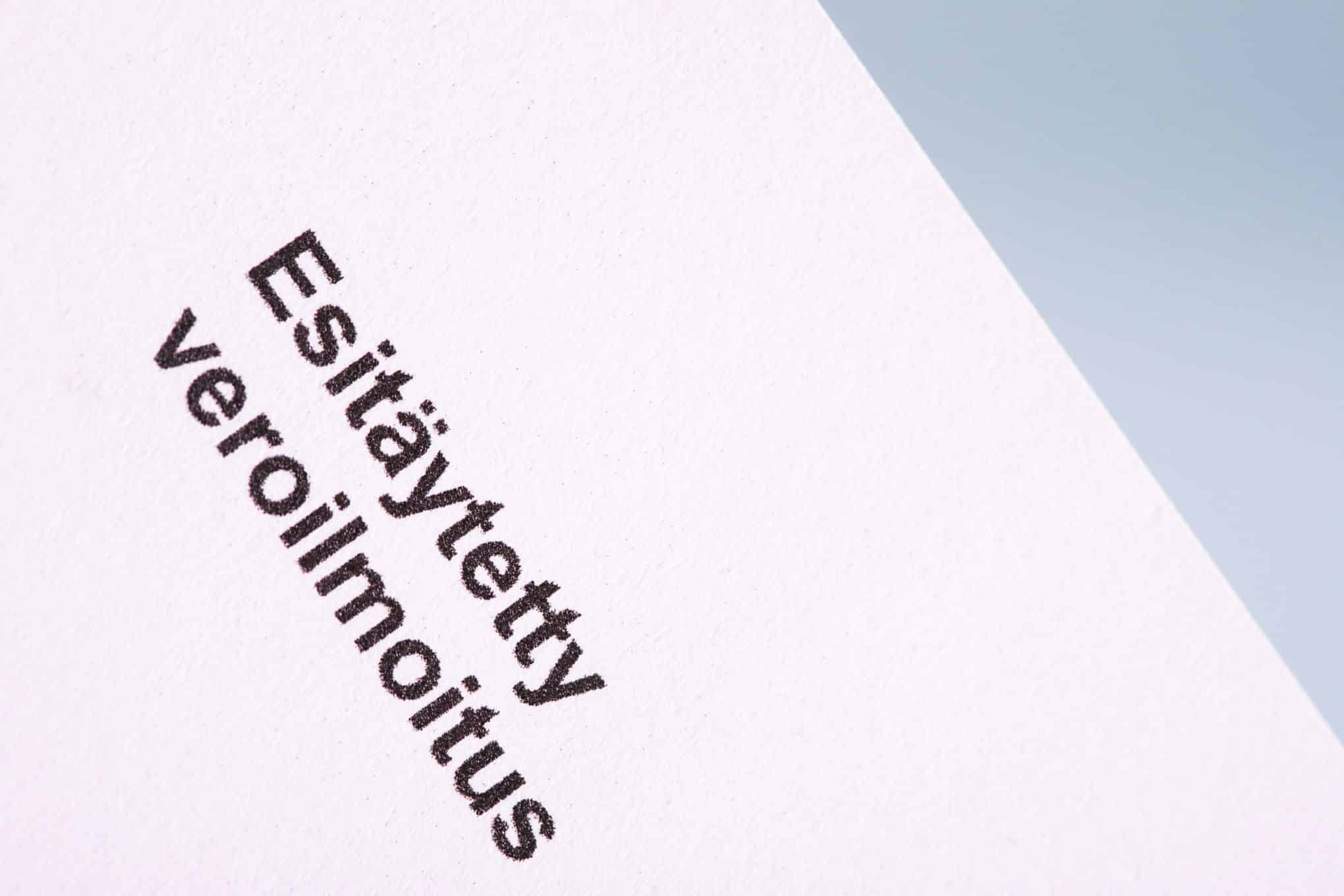 "Esitäytetty veroilmoitus" -teksti.