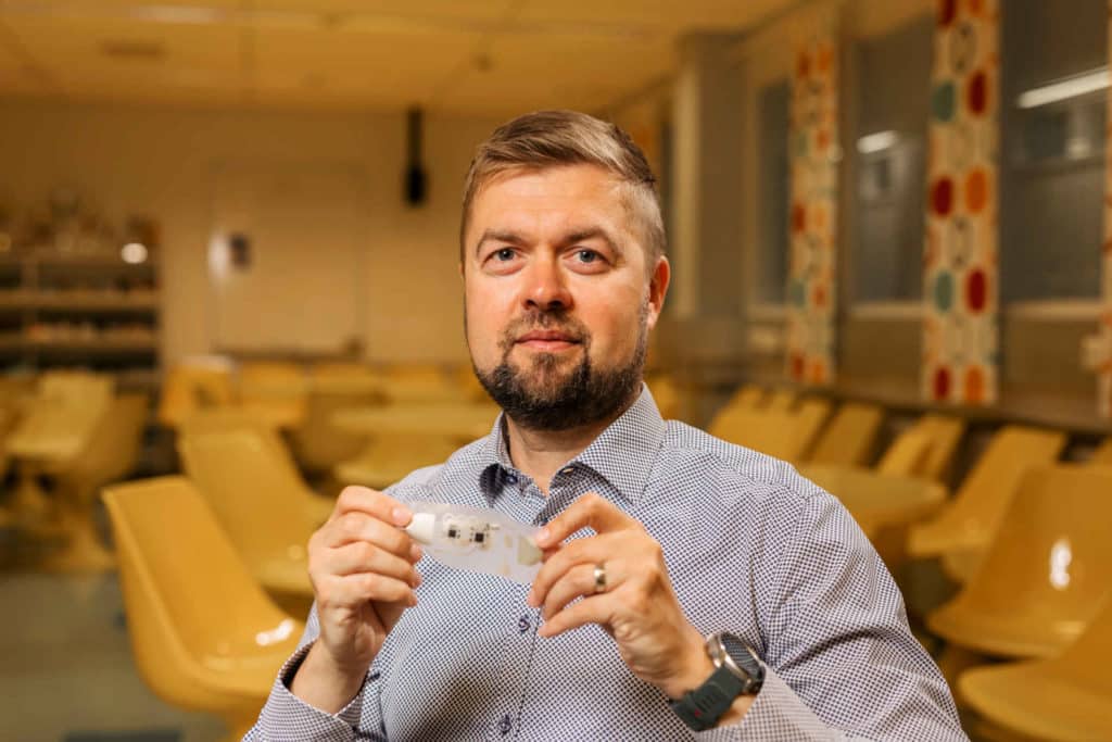 Mikä on älylaastari? Suomalaistutkijat kehittivät uuden langattoman laitteen