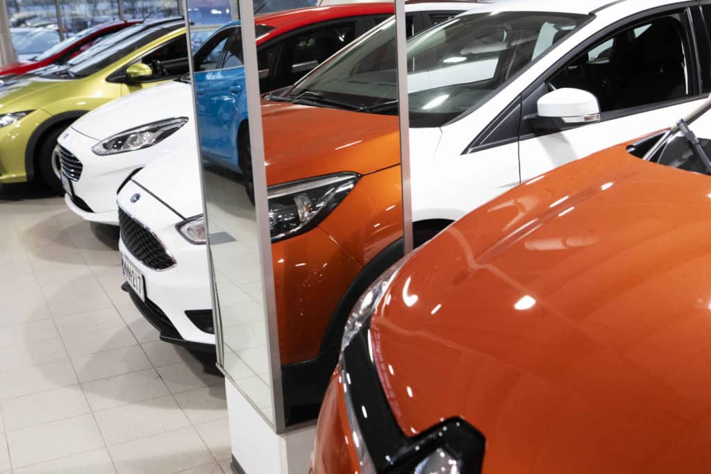 Luotottajakin on vastuussa auton virheistä