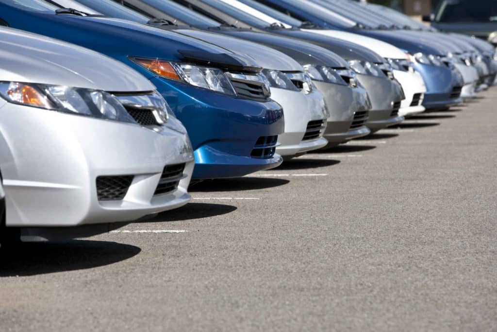 Kuinka paljon käytetystä autosta kannattaa maksaa? Mikä on hyvä ja halpa käytetty auto?