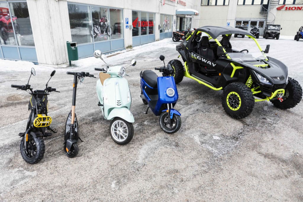 Kannattaako ostaa sähköpyörä, sähkömopo tai sähköskootteri?