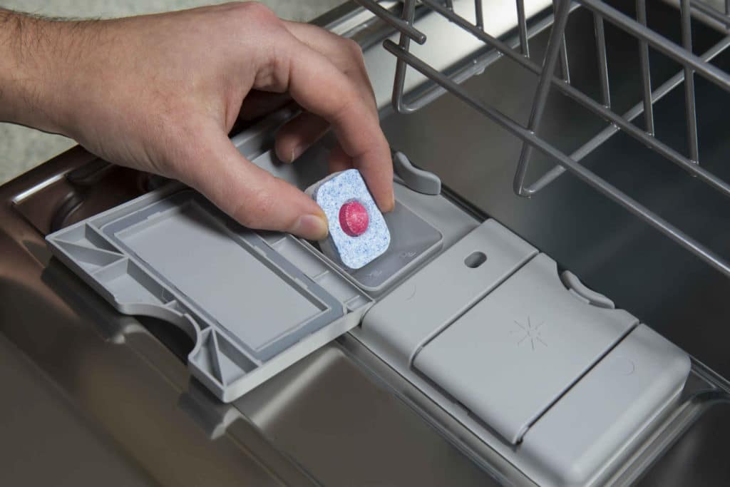 Lukijakysymys: Paljonko konetiskiaineista jää jäämiä?