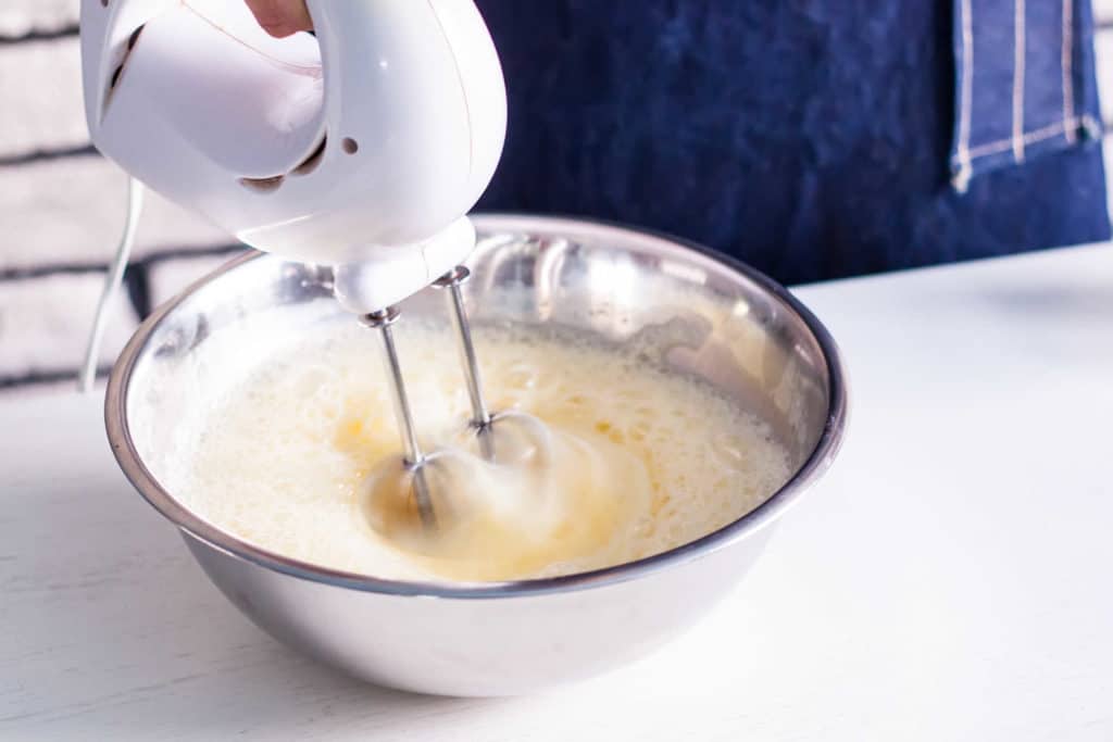 Korjataanko hajonnut laite takuun piikkiin, jos vatkain hajoaa yli viiden minuutin käytön jälkeen?