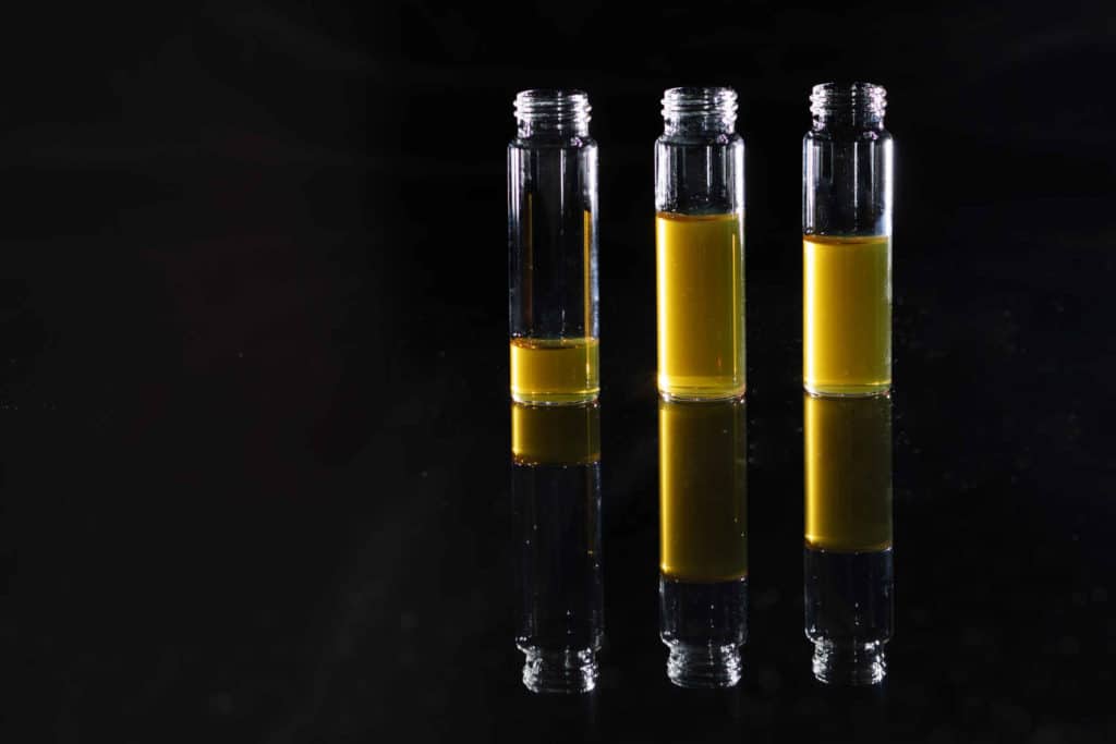 Mistä on tehty: Moottoriöljy