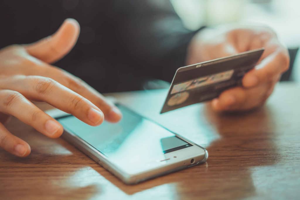 Lukijakysymys: Miten vahvan tunnistautumisen maaraja määritellään?