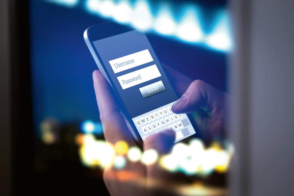 Pankkitunnukset varastettiin, korvaako pankki?