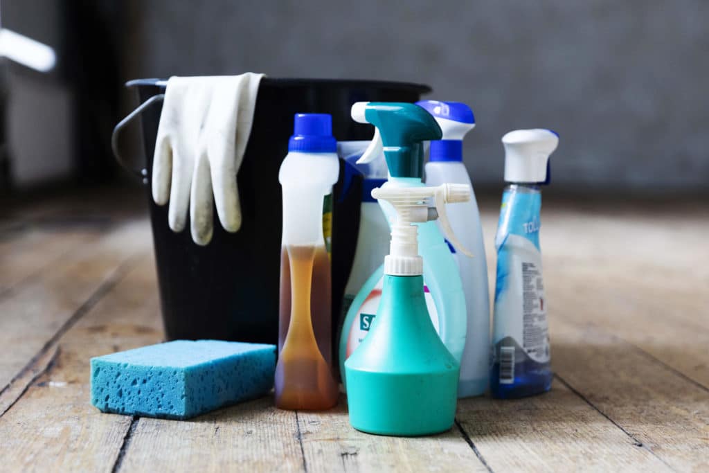 Puhdistusaineen pH-arvo ratkaisee pesutuloksen