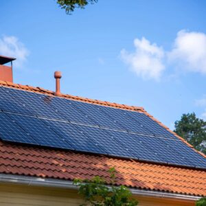 Artikkeli: Aurinkosähköjärjestelmät