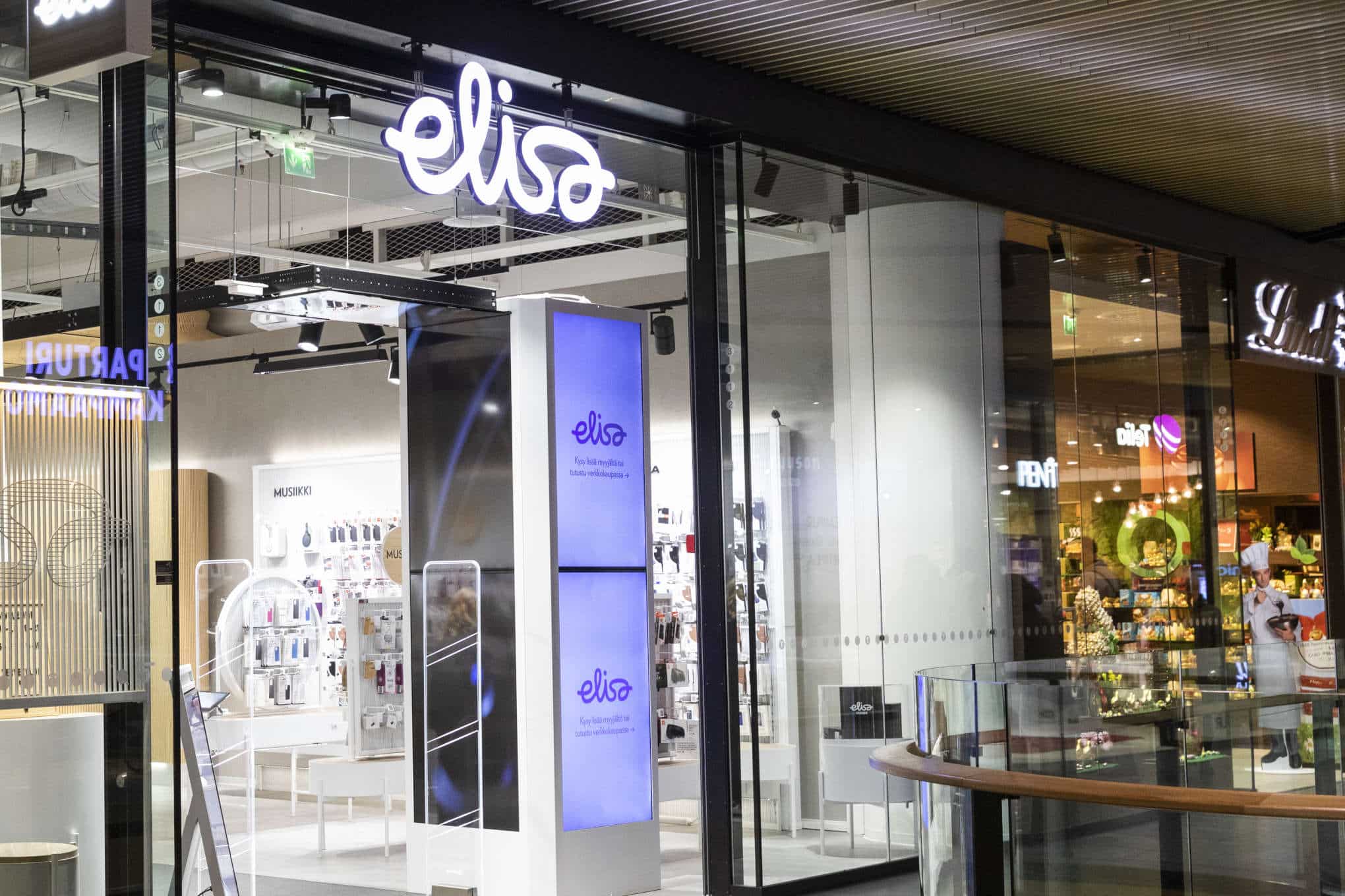 Elisan myymälä.