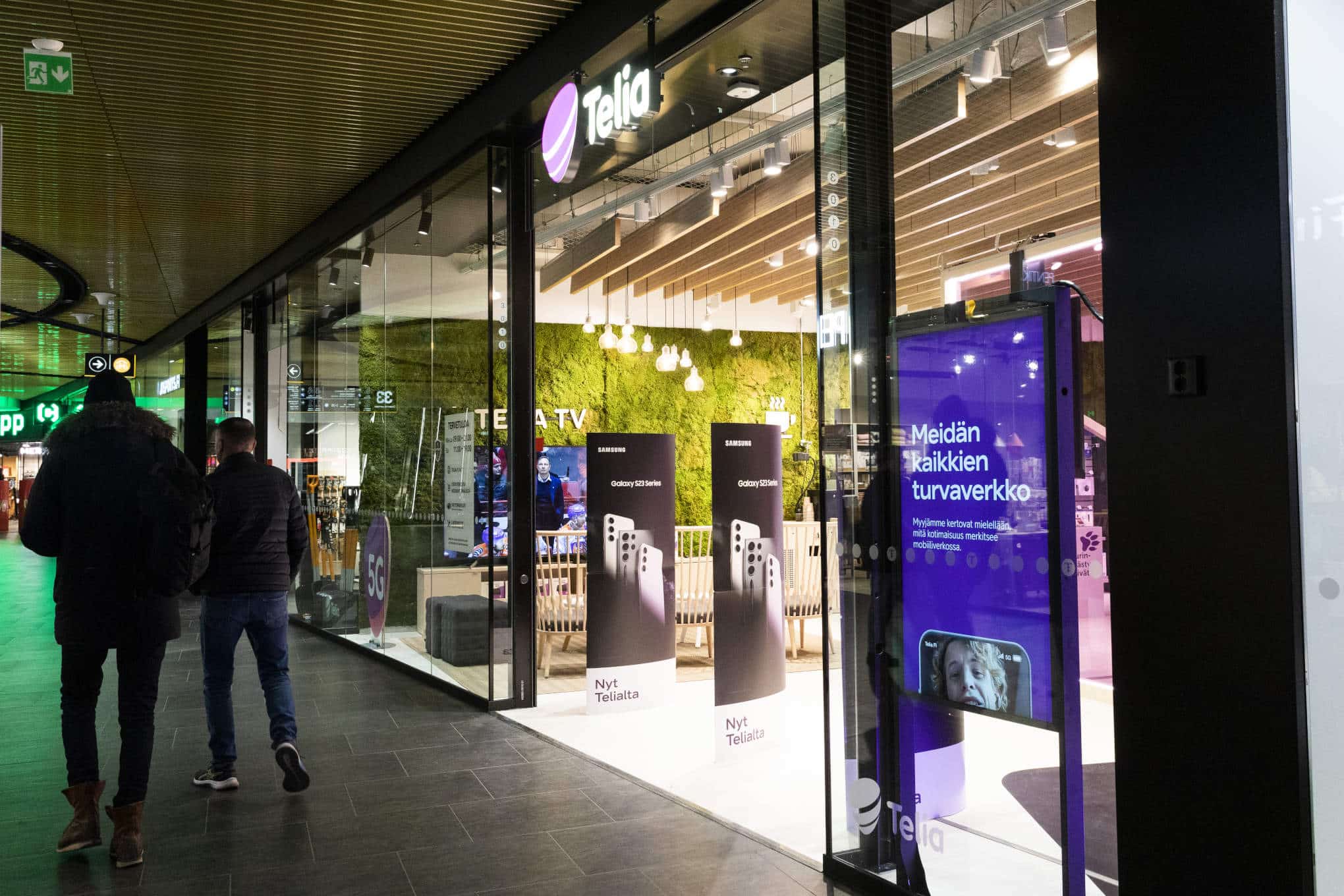 Telian myymälä.