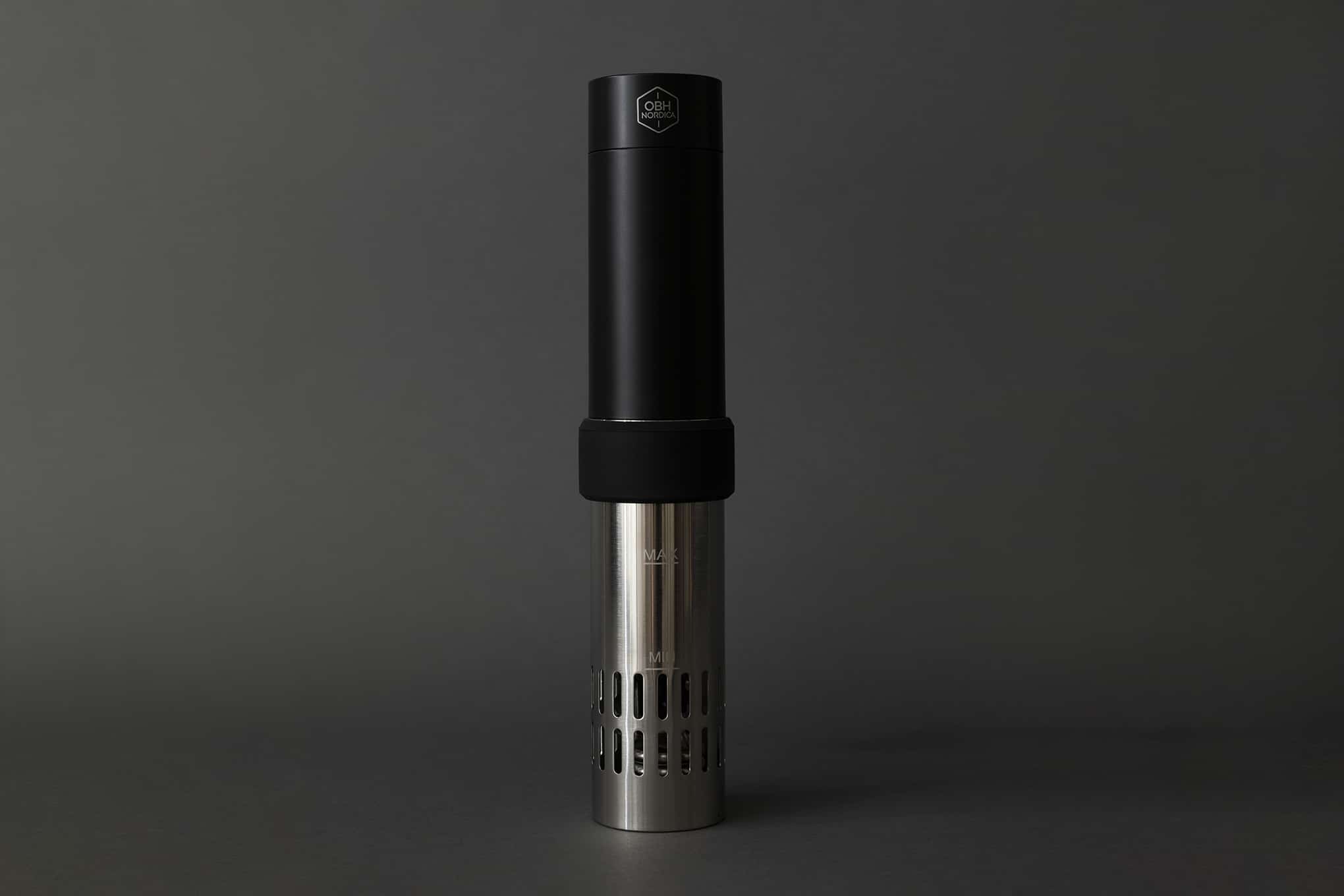 Sous vide -sirkulaattori.