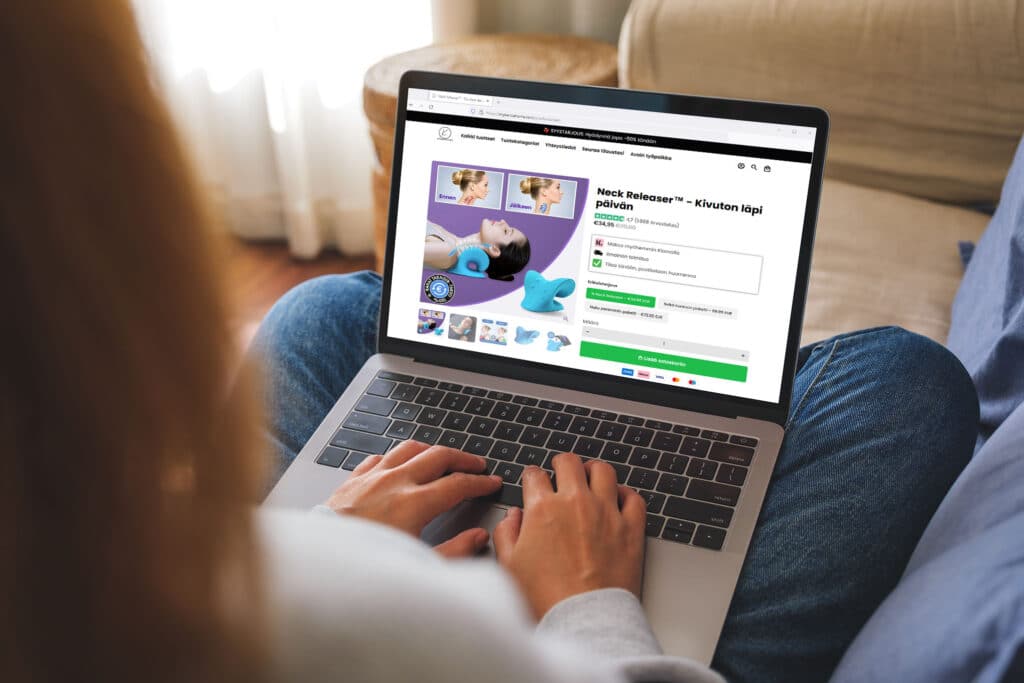 Somessa markkinoidaan niskan alle laitettavia, kaarevia tukia – auttaako tuki niska-hartiaongelmiin?