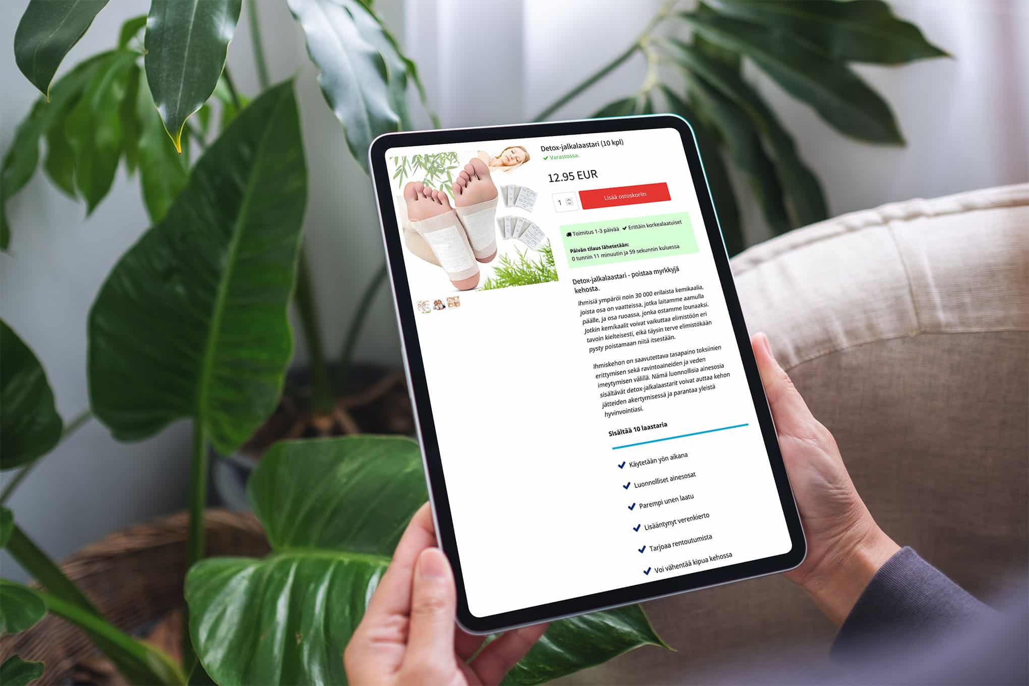 Tabletin ruudulla on verkkosivusto, jossa myydään Detox-jalkalaastareita.