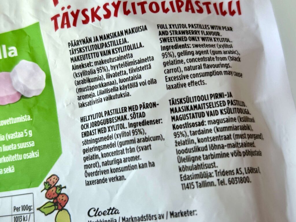 Herra Hakkarainen -ksylitolipastillien ainesosaluettelo.