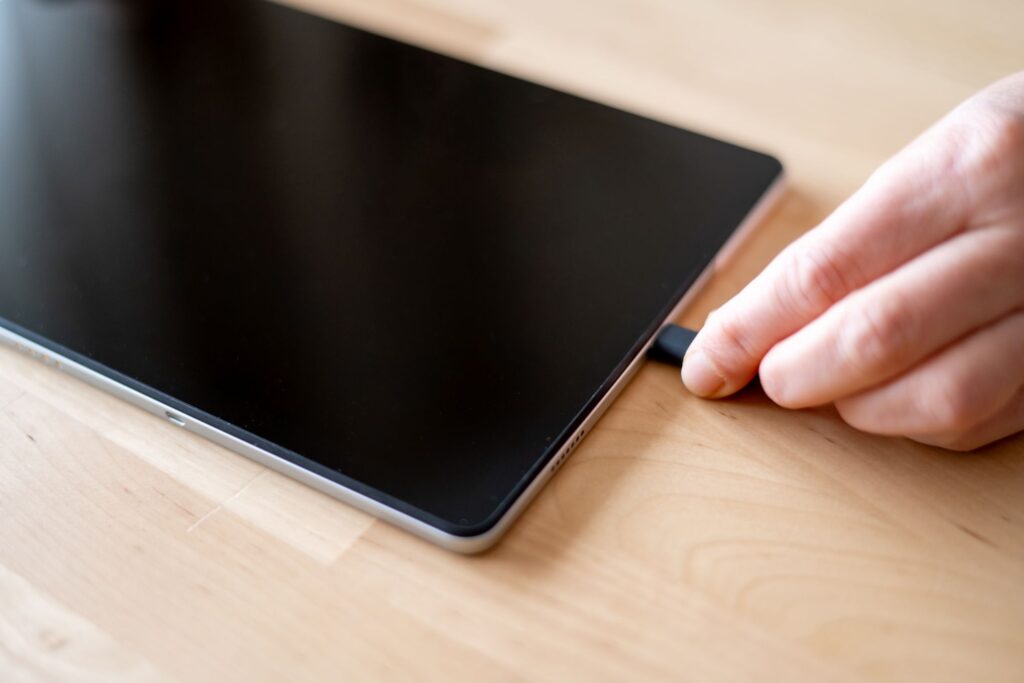 Etsitkö tablettia, jota ei tarvitse kauan ladata? Katso tästä, mitkä tabletit toimivat pisimpään vain puolen tunnin latauksella